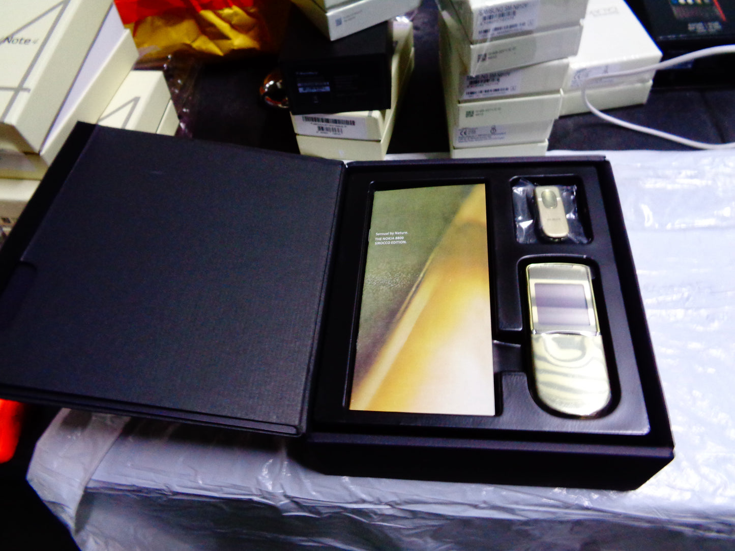 Nokia 8800 Sirocco Gold