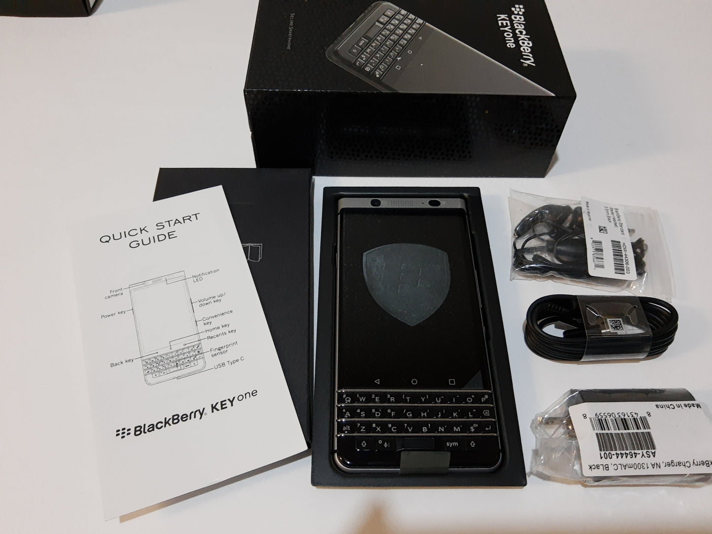 Blackberry KEYone (BBB100-3) Verizon Certified