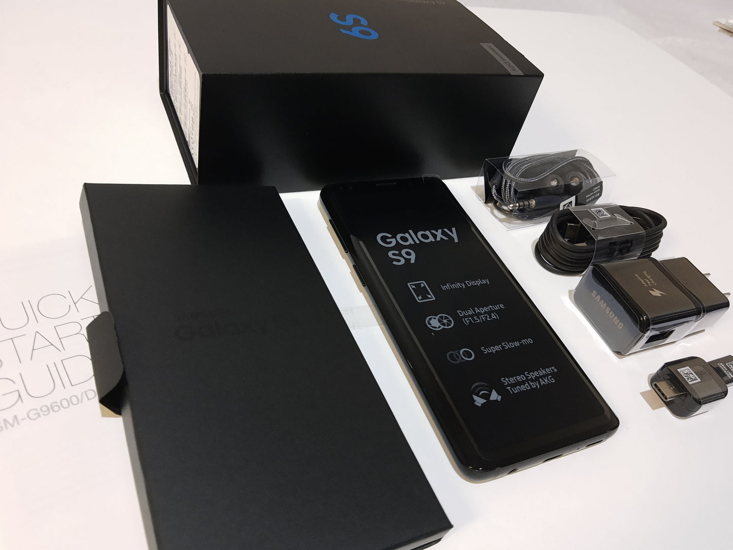 Samsung Galaxy S9 SM-G960/ 64GB Midnight Black (Unlocked)