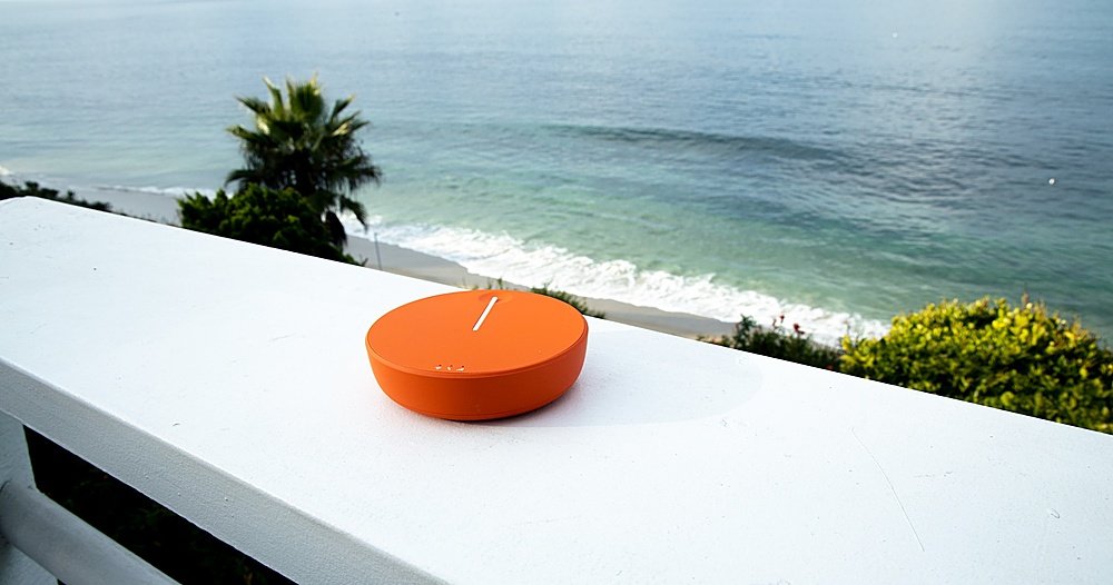 Solis - Lite 4G LTE Global Wi-Fi Hotspot + PowerBank - Mobile Router, Lifetime Data Plan - Orange