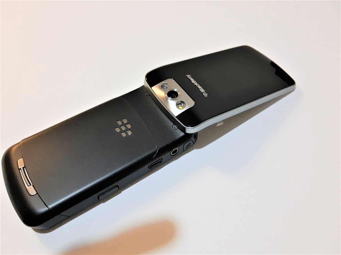 Blackberry Pearl 8220 Flip phone