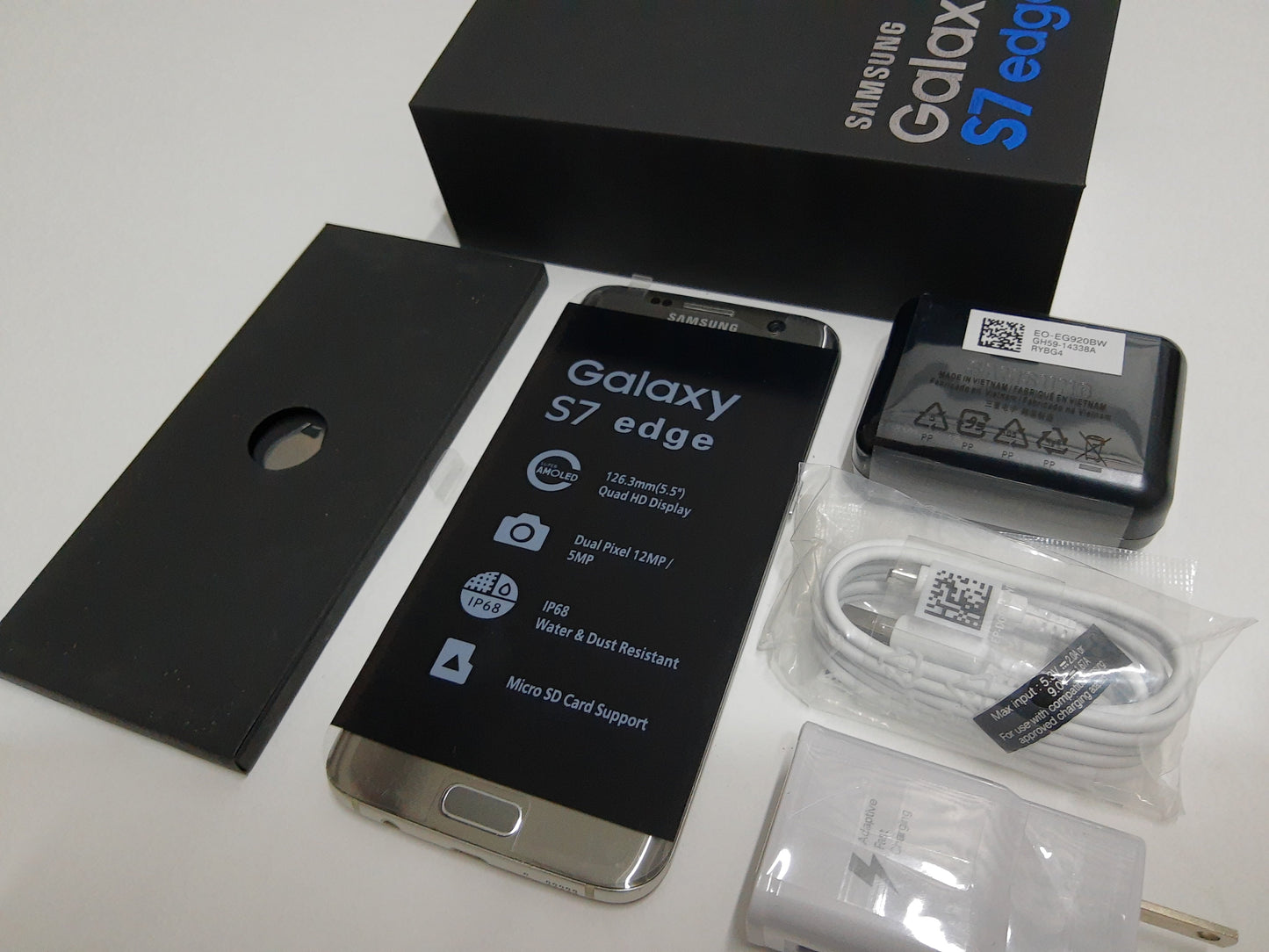 Samsung Galaxy S7 Edge Model SM-G935U