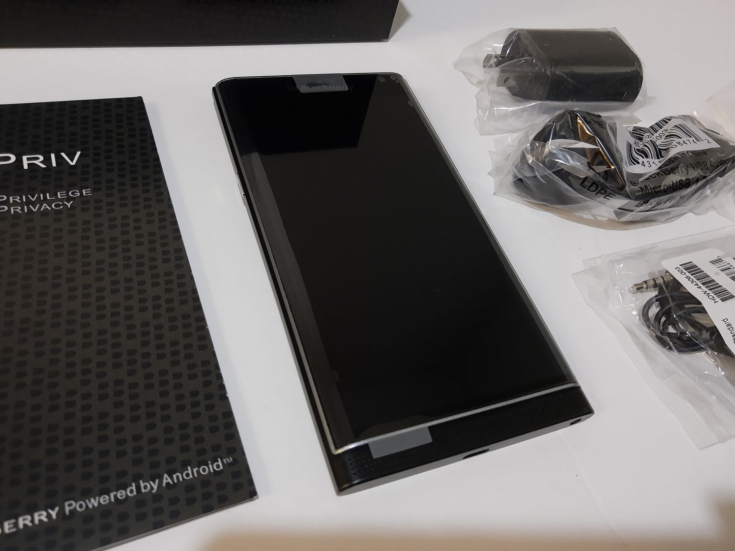 BlackBerry PRIV STV100-1 (AT&T Certified) (TMobile) GSM Unlocked