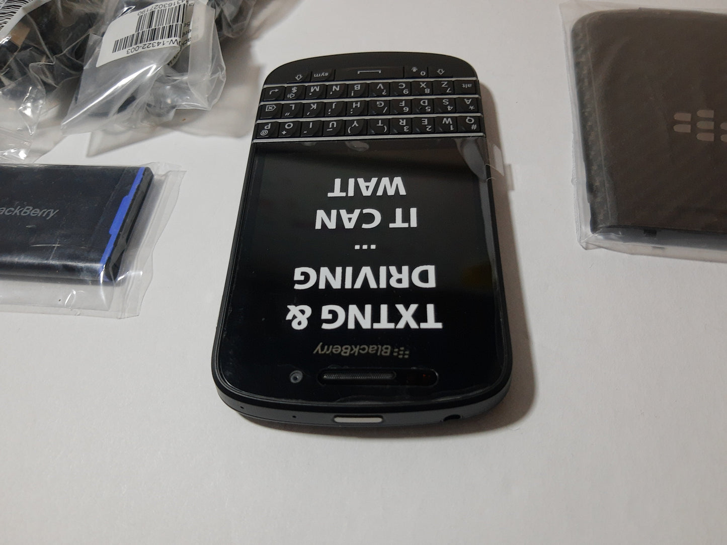 Blackberry Q10 (SQN100-1) AT&T UNLOCKED