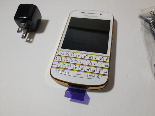 Blackberry Q10 Gold/white Edition
