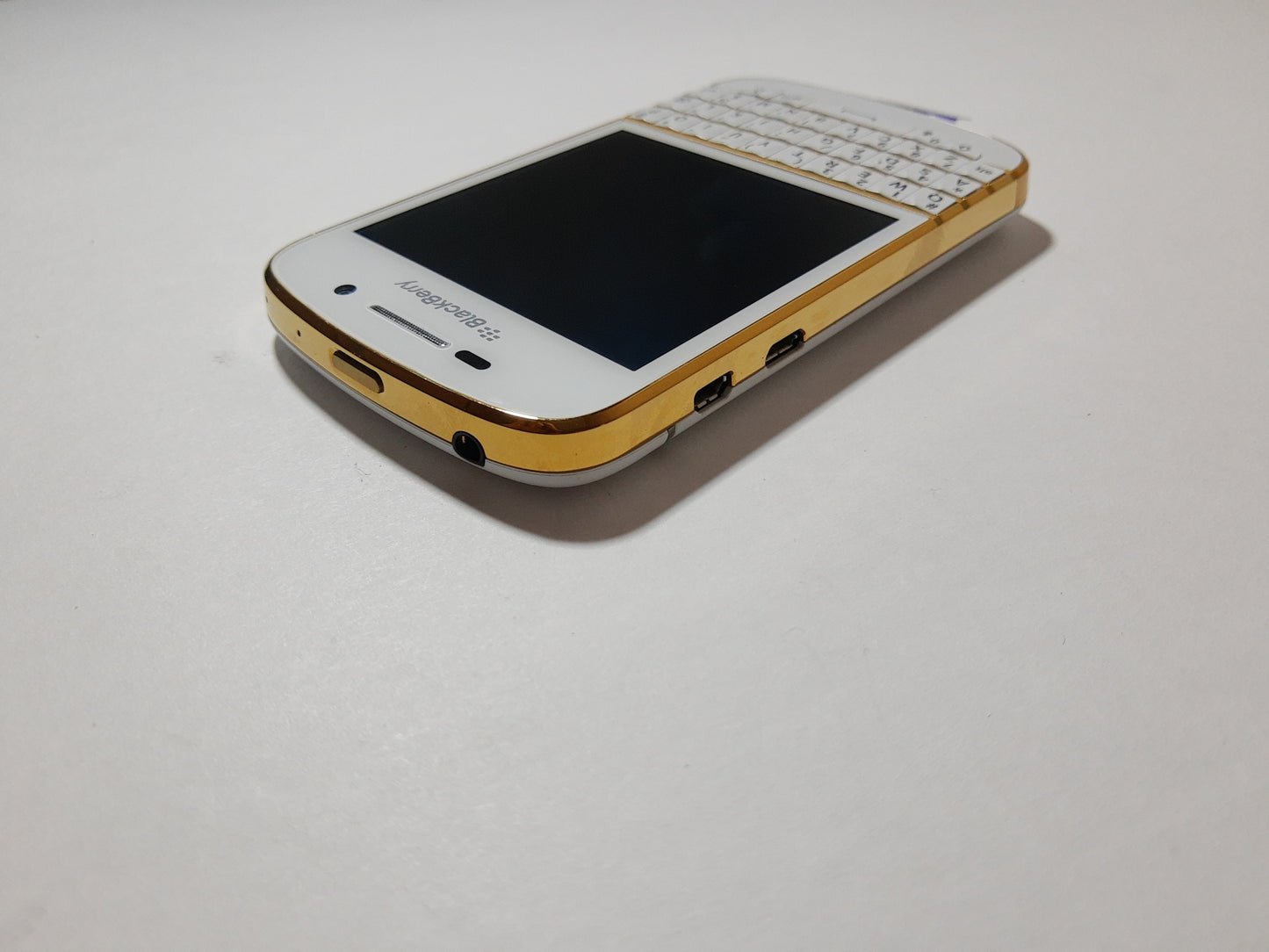 Blackberry Q10 Gold/white Edition