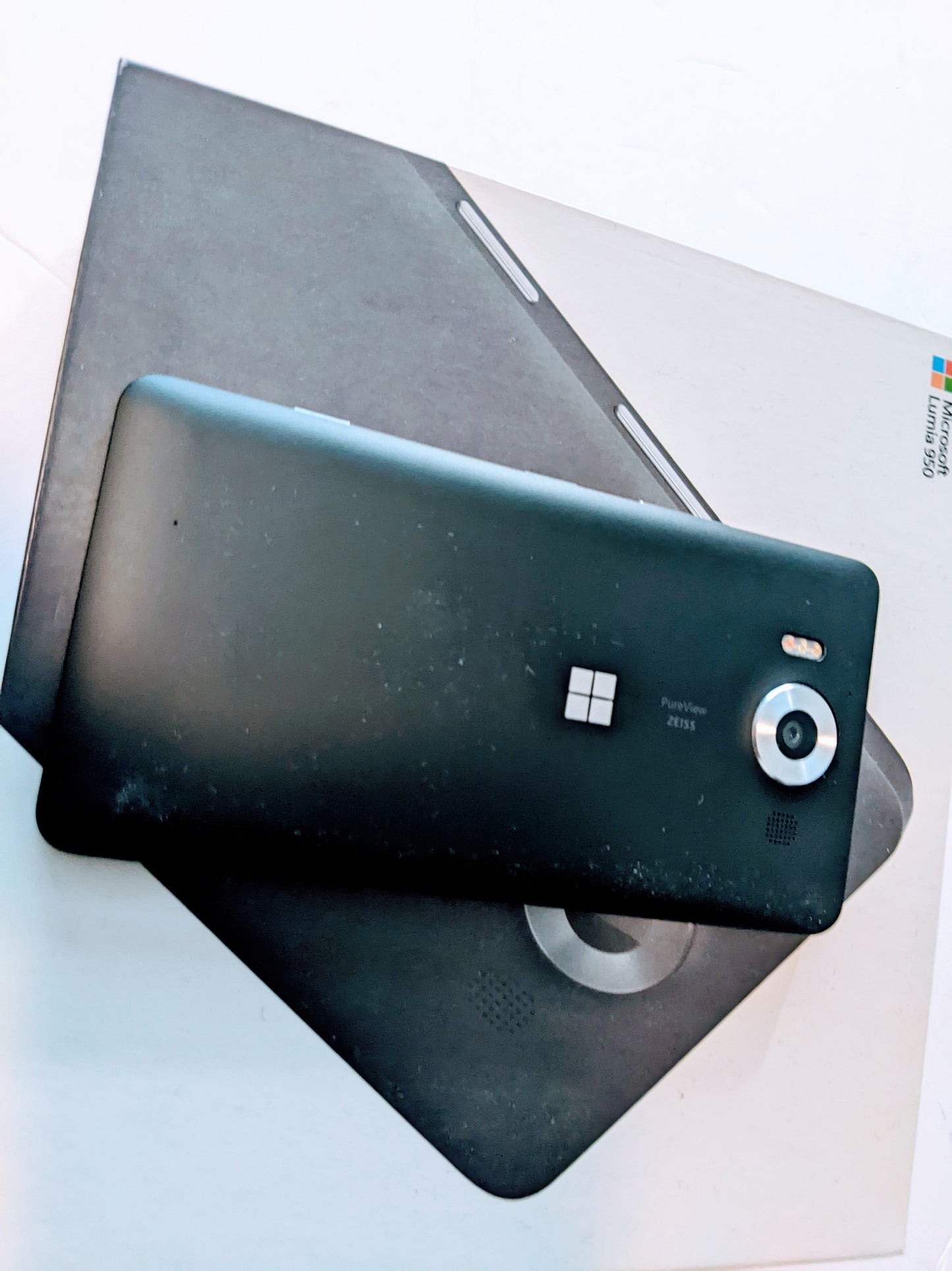 Microsoft Lumia 950 XL RM-1116 Dual Sim (Unlocked)
